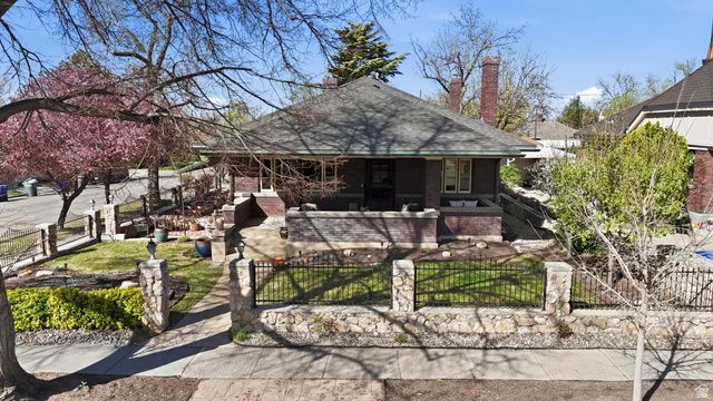 1400 S 1000 E, Salt Lake City, UT 84105