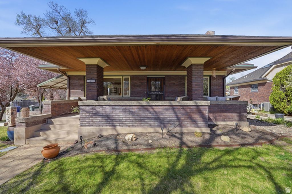 1400 S 1000 E, Salt Lake City, UT 84105