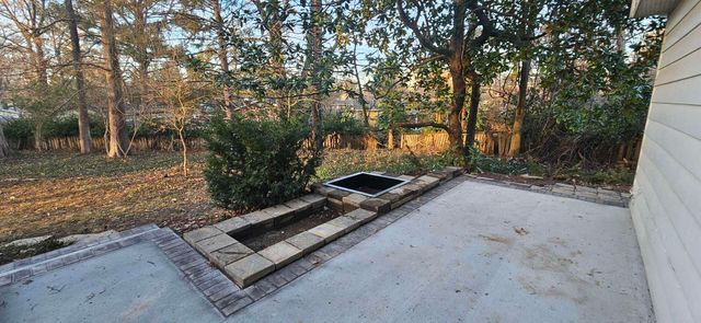 1608 Briarwood Drive, Carbondale, IL 62901