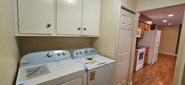 1608 Briarwood Drive, Carbondale, IL 62901