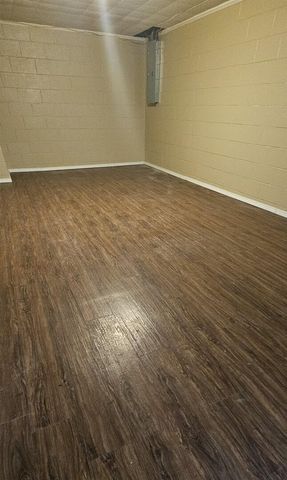 1608 Briarwood Drive, Carbondale, IL 62901