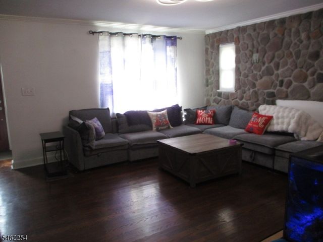 32 Newman Ave, Nutley Twp., NJ 07110