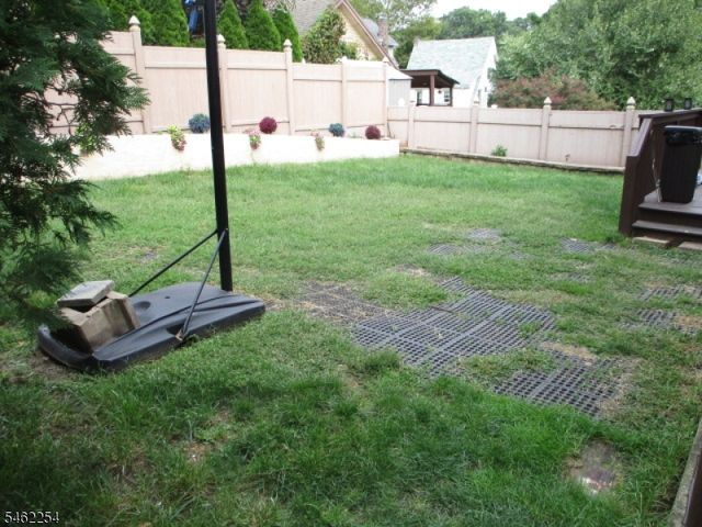 32 Newman Ave, Nutley Twp., NJ 07110