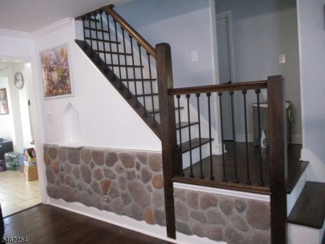 32 Newman Ave, Nutley Twp., NJ 07110