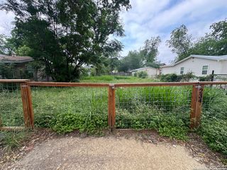 234 russell, San Antonio, TX 78212