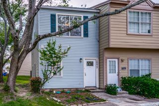 12273 Apricot Dr, San Antonio, TX 78247
