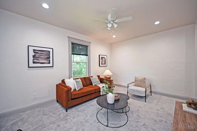 3514 Hudson Avenue, Cincinnati, OH 45207