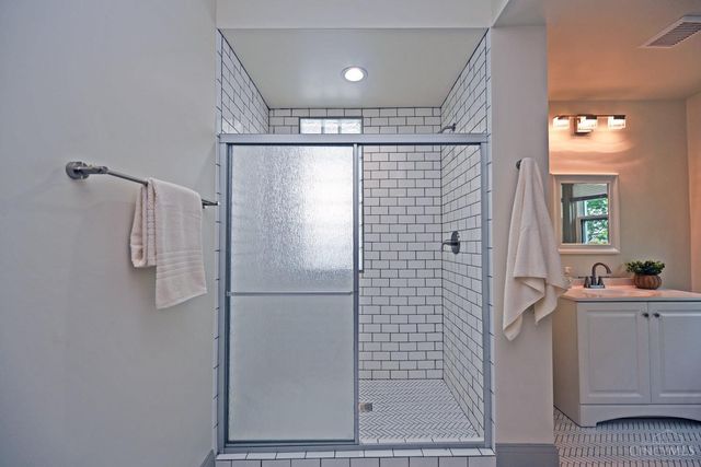 3514 Hudson Avenue, Cincinnati, OH 45207