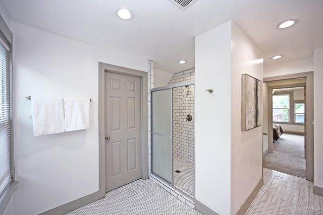 3514 Hudson Avenue, Cincinnati, OH 45207