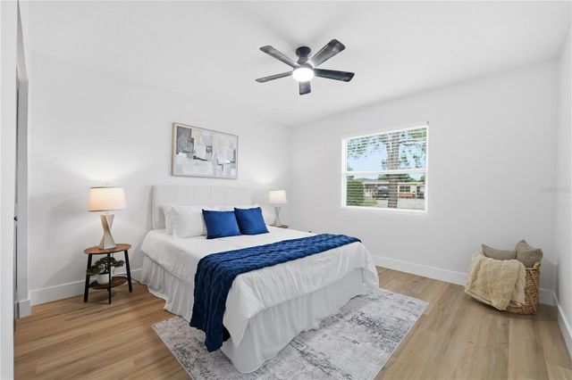 5268 CORAL WAY N, St Petersburg, FL 33714