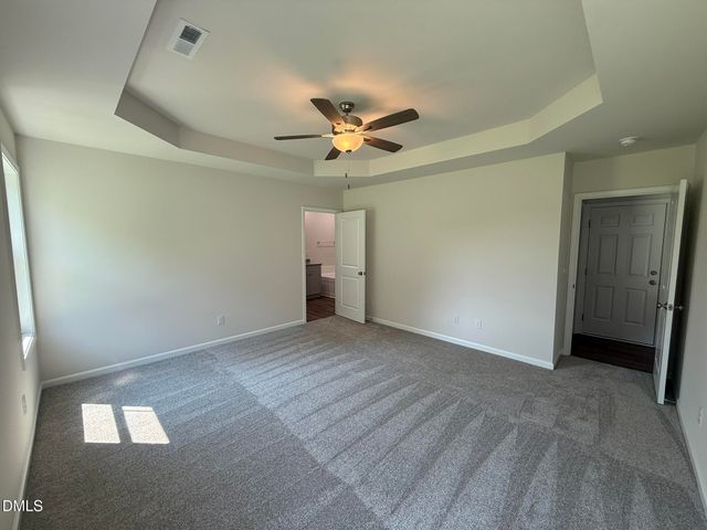 86 Harvest Hills Lane, Dunn, NC 28334