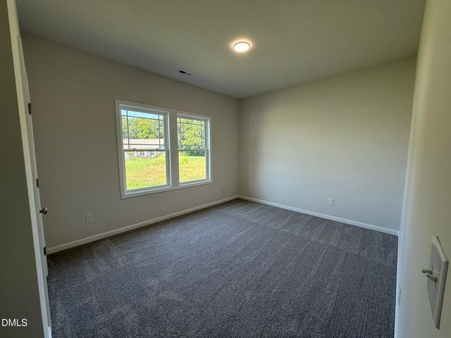 86 Harvest Hills Lane, Dunn, NC 28334