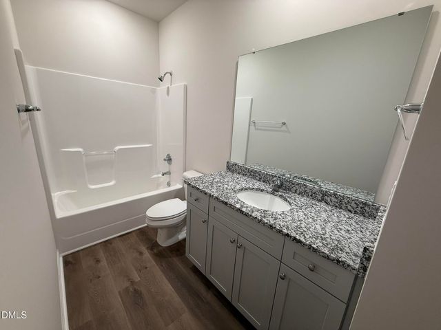 86 Harvest Hills Lane, Dunn, NC 28334