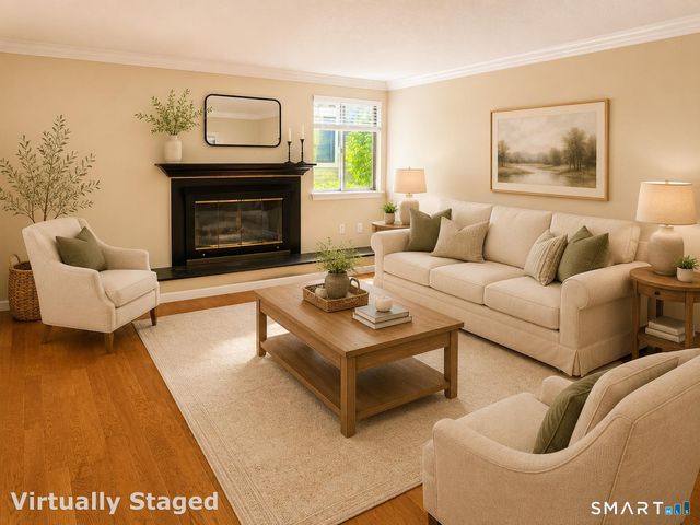 74 Hollister Way South 74, Glastonbury, CT 06033