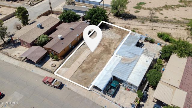 9729 LANDGREN Drive, El Paso, TX 79927