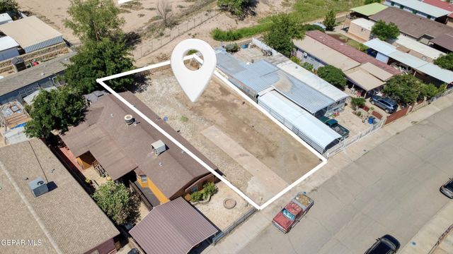 9729 LANDGREN Drive, El Paso, TX 79927