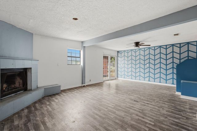 1928 Doris Place 1, Los Lunas, NM 87031