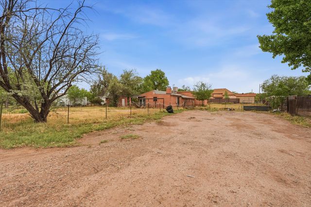 1928 Doris Place 1, Los Lunas, NM 87031