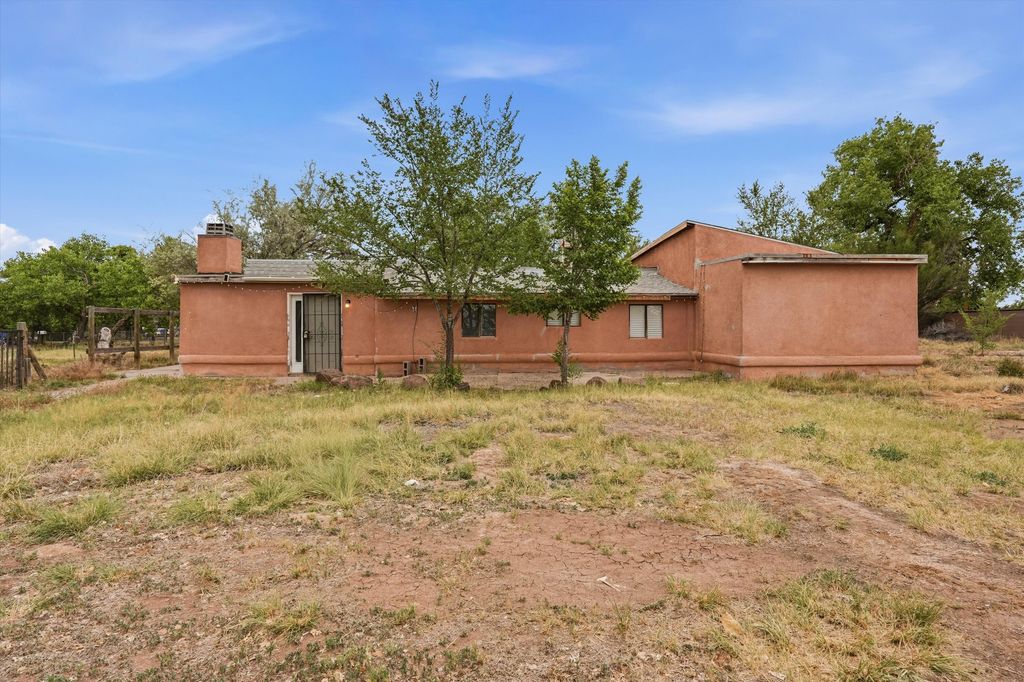 1928 Doris Place 1, Los Lunas, NM 87031