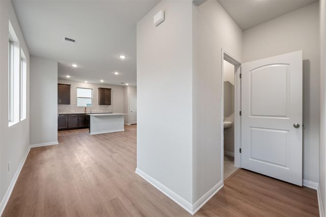 310 Possumhaw LN, San Marcos, TX 78666