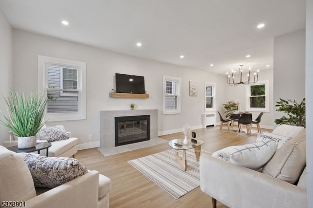1535 Leslie St, Hillside Twp., NJ 07205