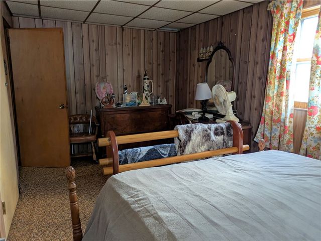 214 Jennings Ave, Scottdale, PA 15683