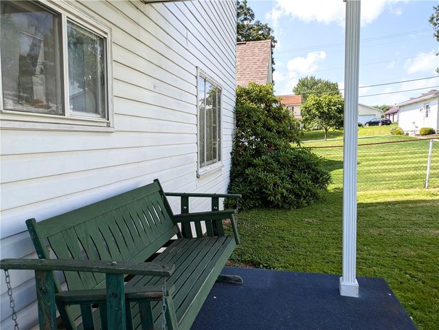 214 Jennings Ave, Scottdale, PA 15683