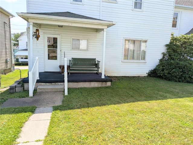 214 Jennings Ave, Scottdale, PA 15683