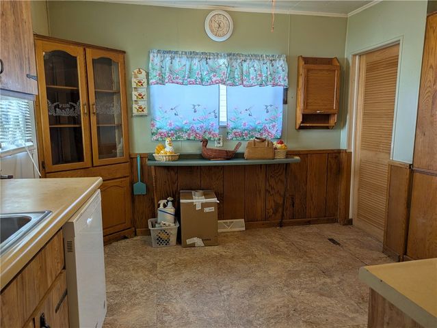 214 Jennings Ave, Scottdale, PA 15683