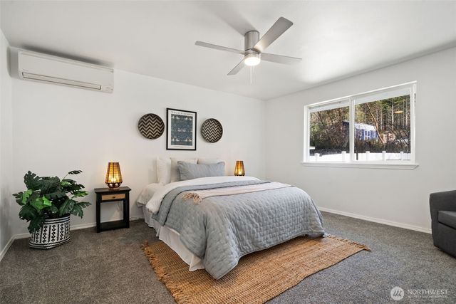 1180 E Trails End Drive, Belfair, WA 98528