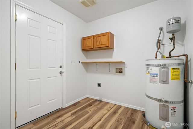 1180 E Trails End Drive, Belfair, WA 98528