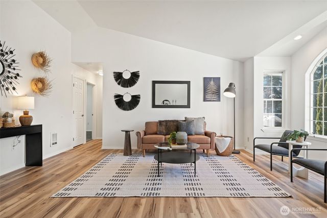 1180 E Trails End Drive, Belfair, WA 98528