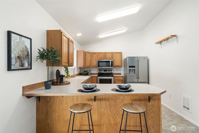 1180 E Trails End Drive, Belfair, WA 98528