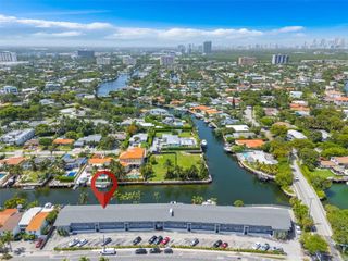 2225 NE 123rd St 102, North Miami, FL 33181