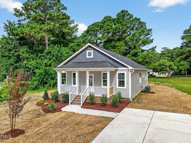 213 Maye Street, Dunn, NC 28334