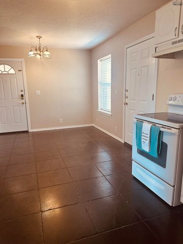 5130 LAKE SHORE DRIVE, Wichita Falls, TX 76310