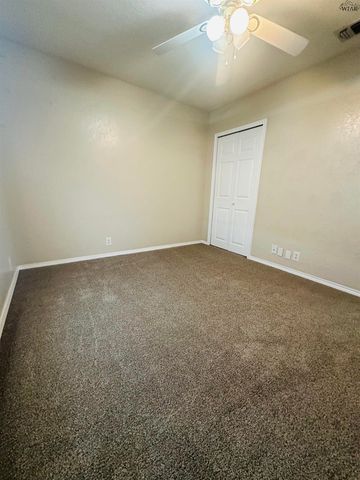 5130 LAKE SHORE DRIVE, Wichita Falls, TX 76310