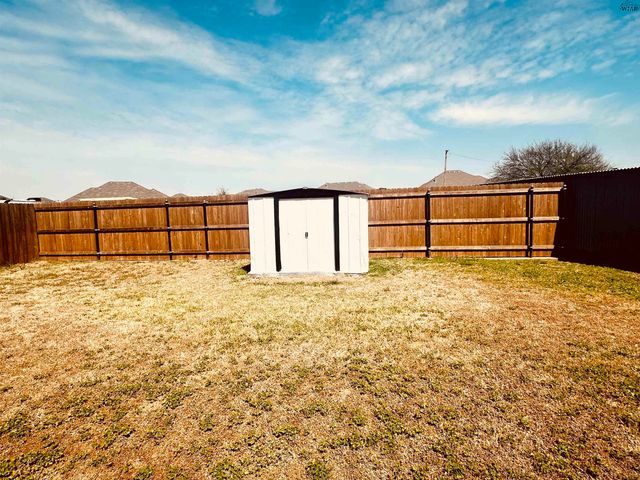 5130 LAKE SHORE DRIVE, Wichita Falls, TX 76310