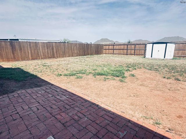 5130 LAKE SHORE DRIVE, Wichita Falls, TX 76310