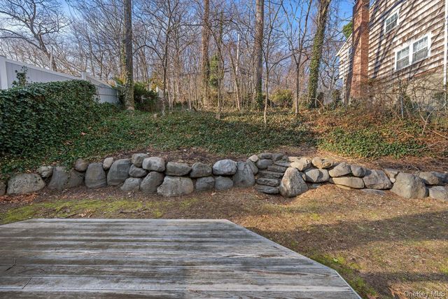 137 Cove Road, Huntington, NY 11743