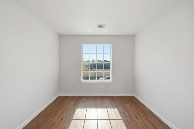 726 Horseshoe Springs Lane, Houston, TX 77090