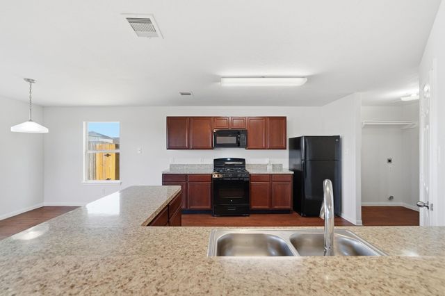 726 Horseshoe Springs Lane, Houston, TX 77090