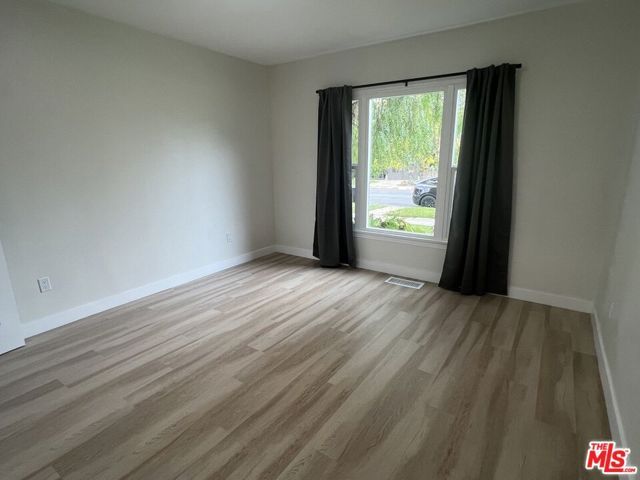 1284 S Highland Avenue, Los Angeles, CA 90019