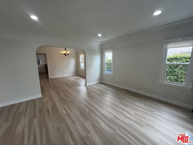 1284 S Highland Avenue, Los Angeles, CA 90019