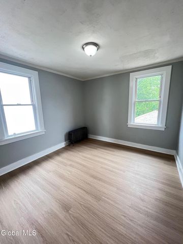 17 Winthrop Avenue, Albany, NY 12203