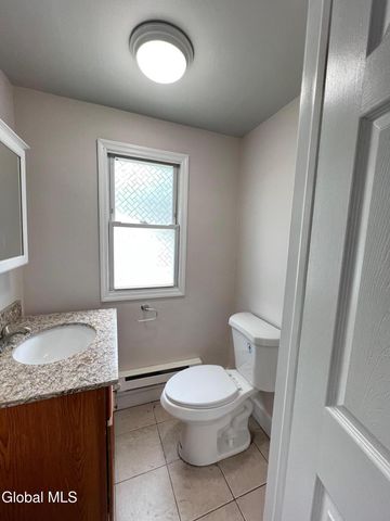 17 Winthrop Avenue, Albany, NY 12203