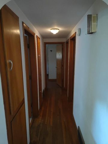 909 Fieldson Drive, Heath, OH 43056