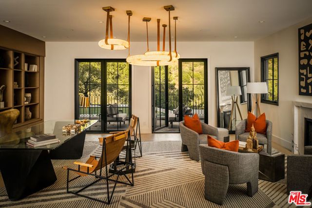 23614 Dry Canyon Cold Creek Rd, Calabasas, CA 91302