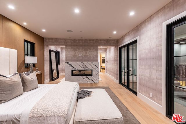 23614 Dry Canyon Cold Creek Rd, Calabasas, CA 91302