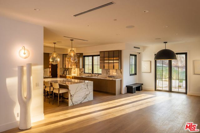 23614 Dry Canyon Cold Creek Rd, Calabasas, CA 91302